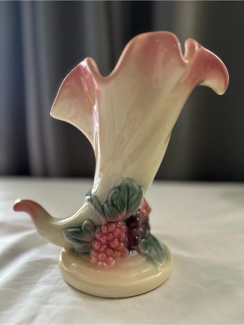 Vintage-Pink and Cream Ceramic Cornucopia Vase - Hull 49